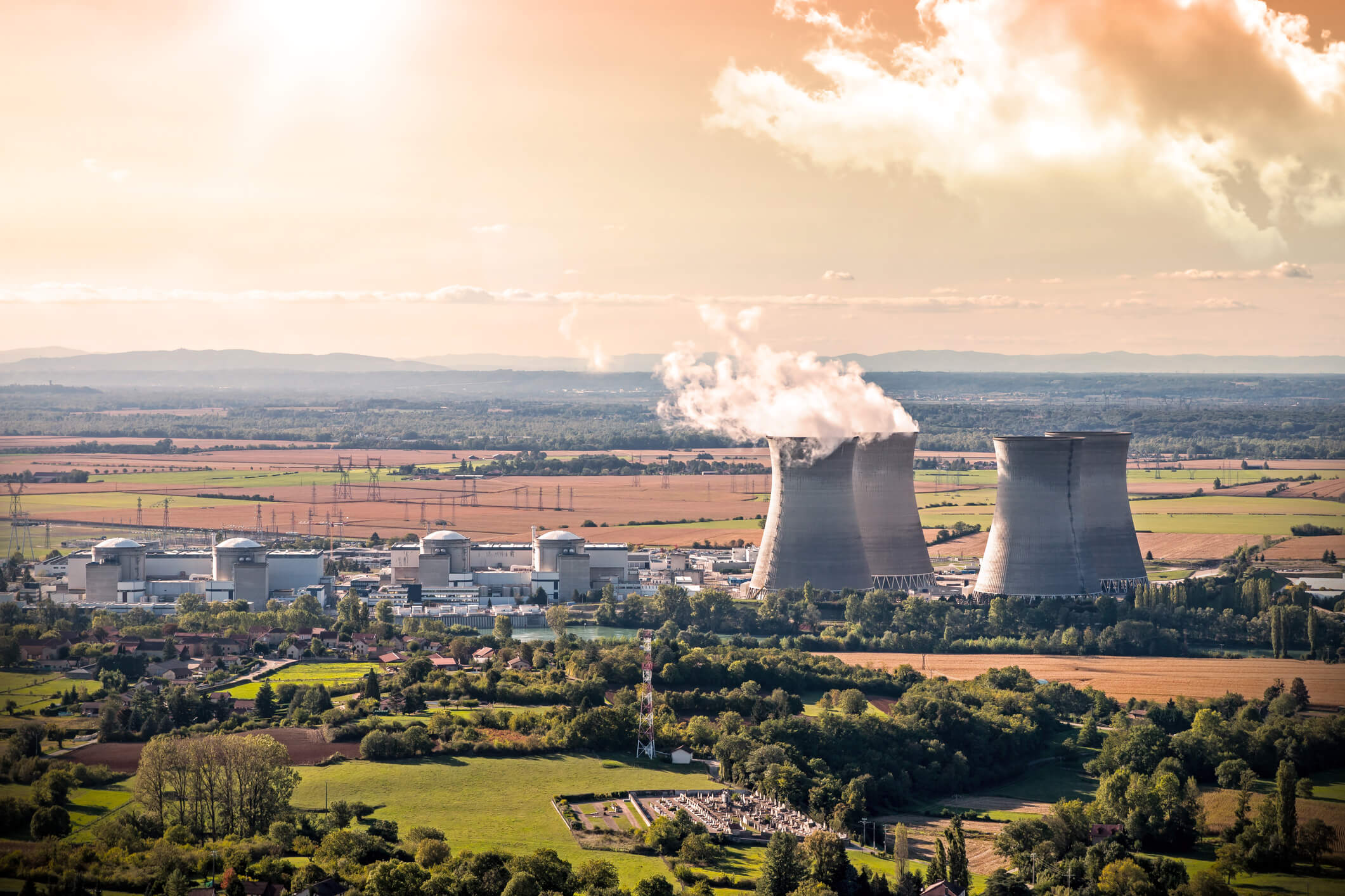 An aerial photograph of a nuclear power plant in France.