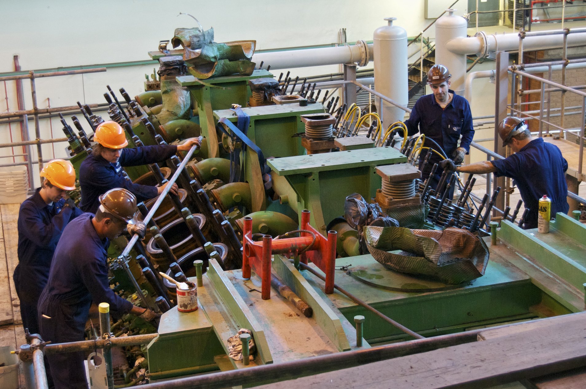 Engineers install a diesel generator at La Collette Power Station.