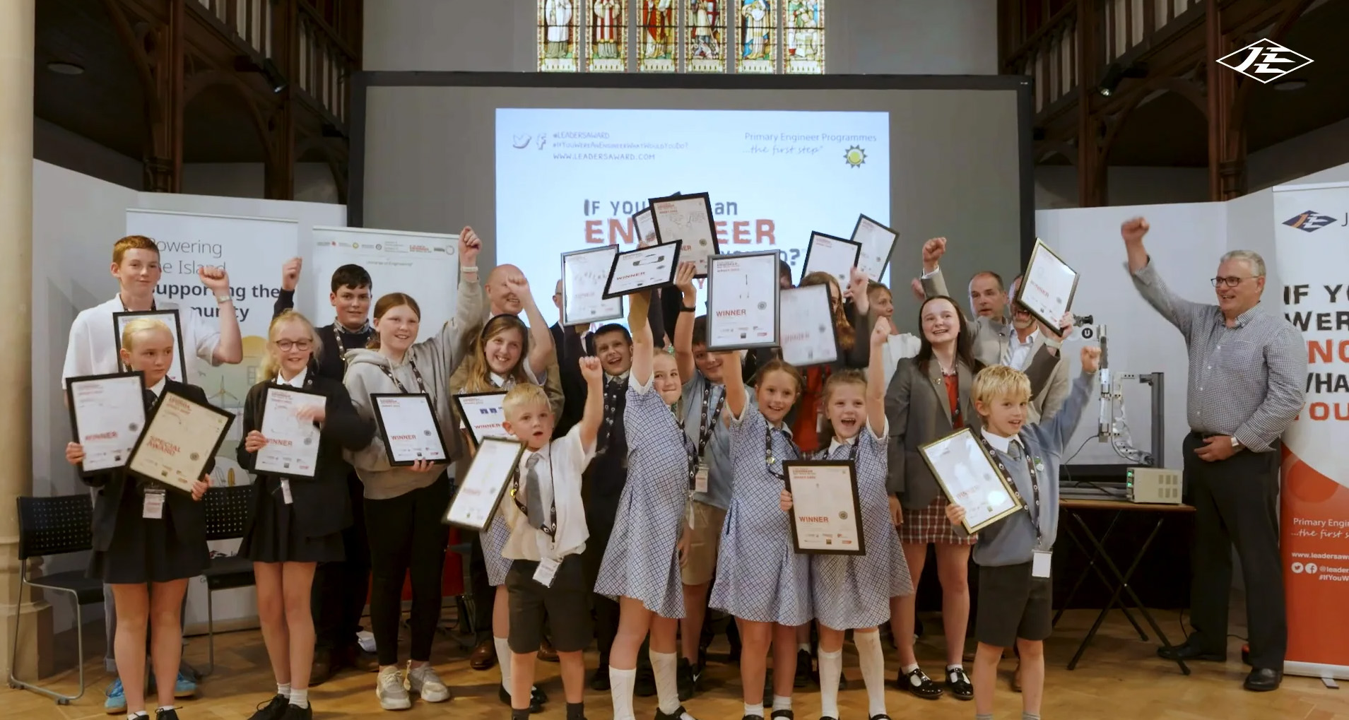 Primary Engineer Awards 2022 winners on stage celebrating their wins